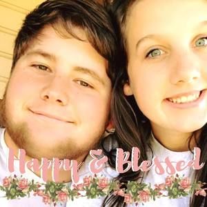 Meet your Posher, Katelyn